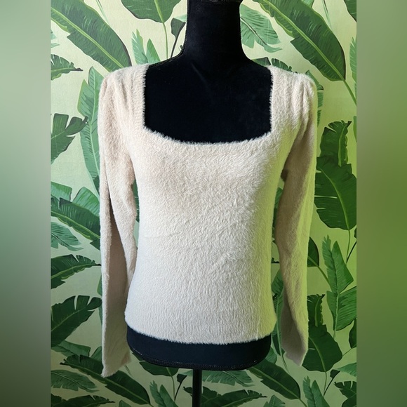 Le Lis Sweaters - Le Lis Beige Fuzzy Square Neck Sweater Top Size L